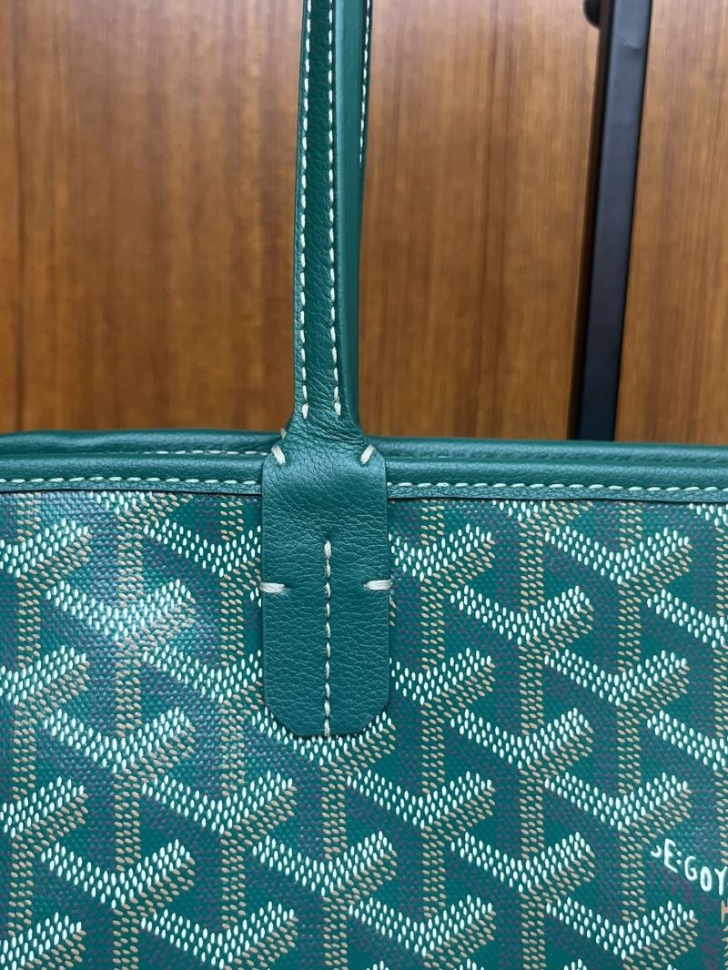 Goyard Shopping Bags